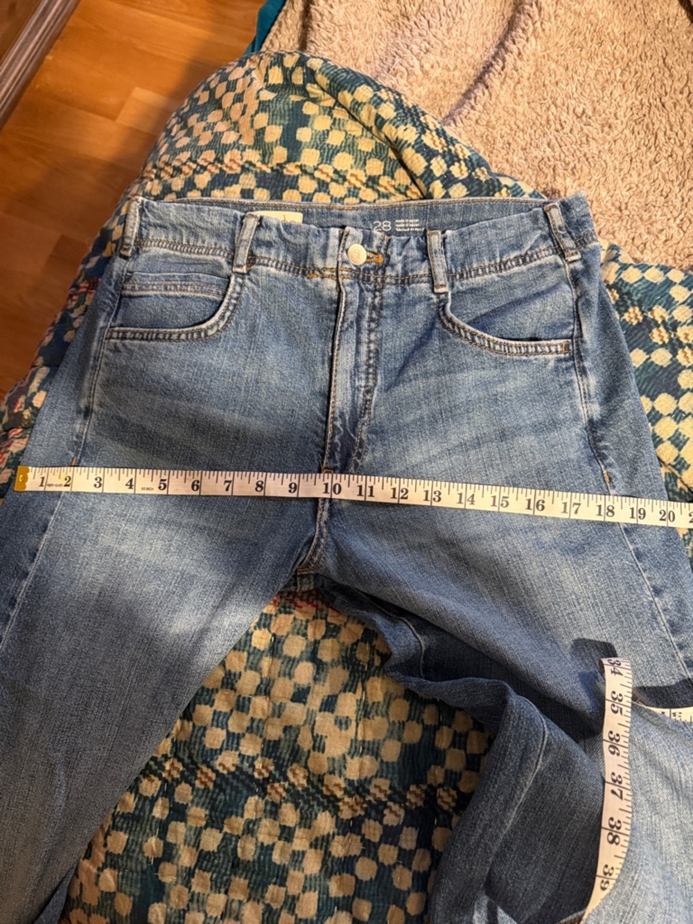 Anthropologie The Adi Regenerative Cotton Mid-Rise Raw Edge Hem Flare Jeans 28 - Picture 9 of 10